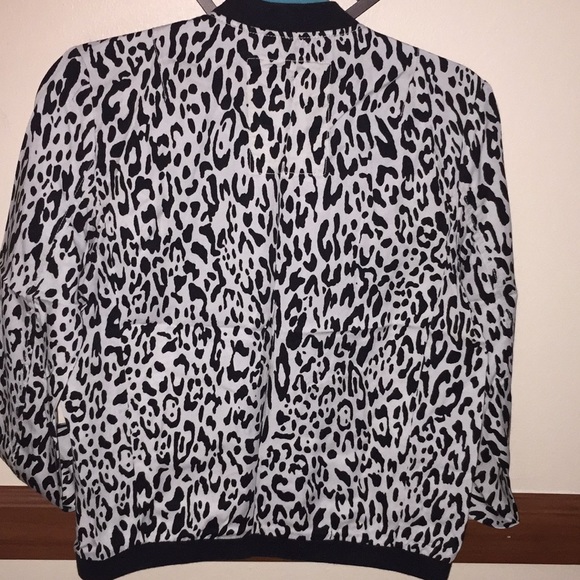 ♠️⭐️Ralph Lauren Jacket Sz. Medium NWOT ⭐️♠️ - Picture 3 of 3